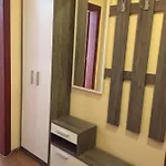 Διαμέρισμα Center - *